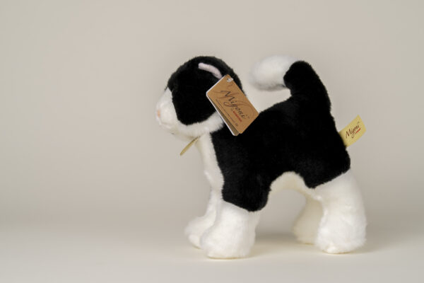 zwartwit knuffel kat klein